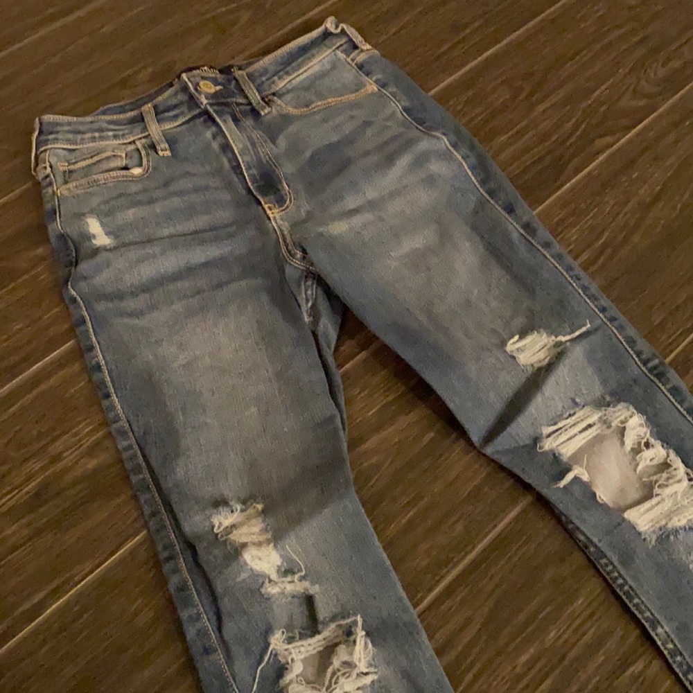 Hollister jeans